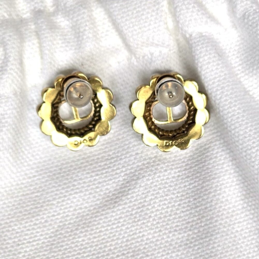 Dior Petit CD Baroque Stud Earrings with Pearls & CD Logo Rare & Authentic - Picture 3 of 8